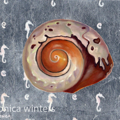 contemporary realism art oil painting_sea shell on gilded panel 8x6 by veronica winters